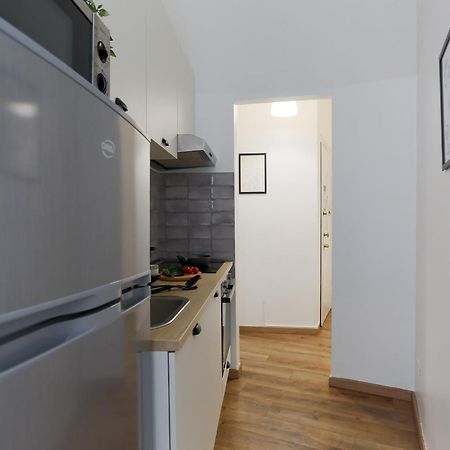 The Best Rent - Cozy Two-Bedroom Apartment Near Colonne S Lorenzo 米兰 外观 照片