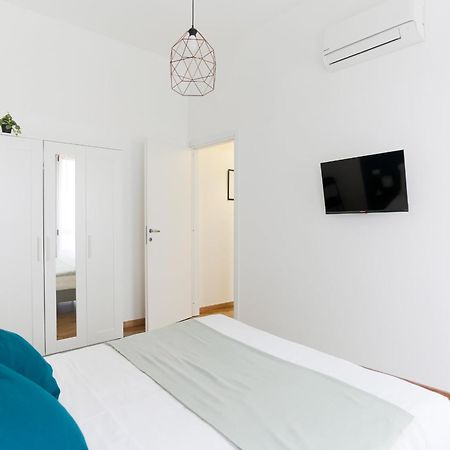 The Best Rent - Cozy Two-Bedroom Apartment Near Colonne S Lorenzo 米兰 外观 照片