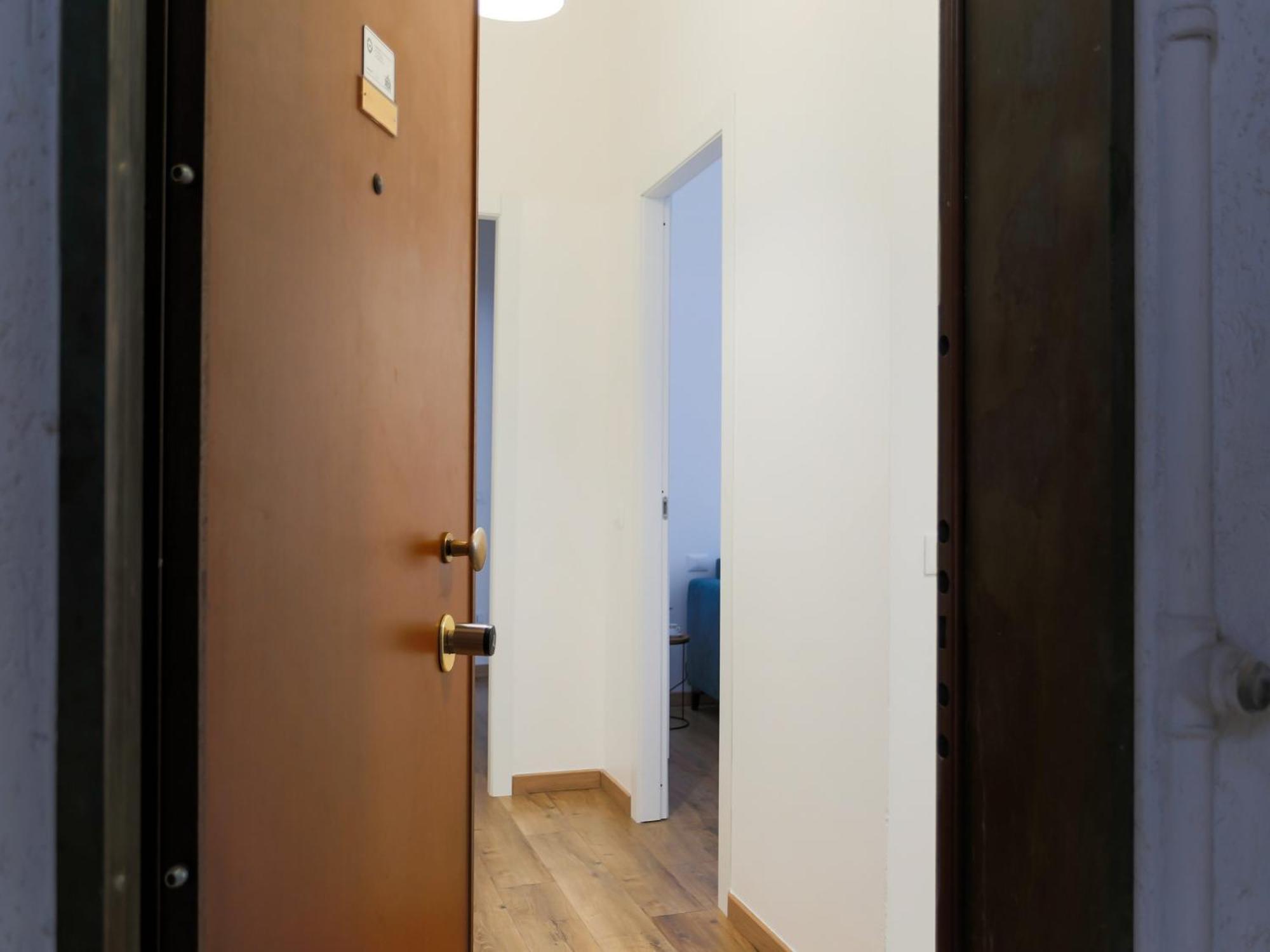 The Best Rent - Cozy Two-Bedroom Apartment Near Colonne S Lorenzo 米兰 外观 照片