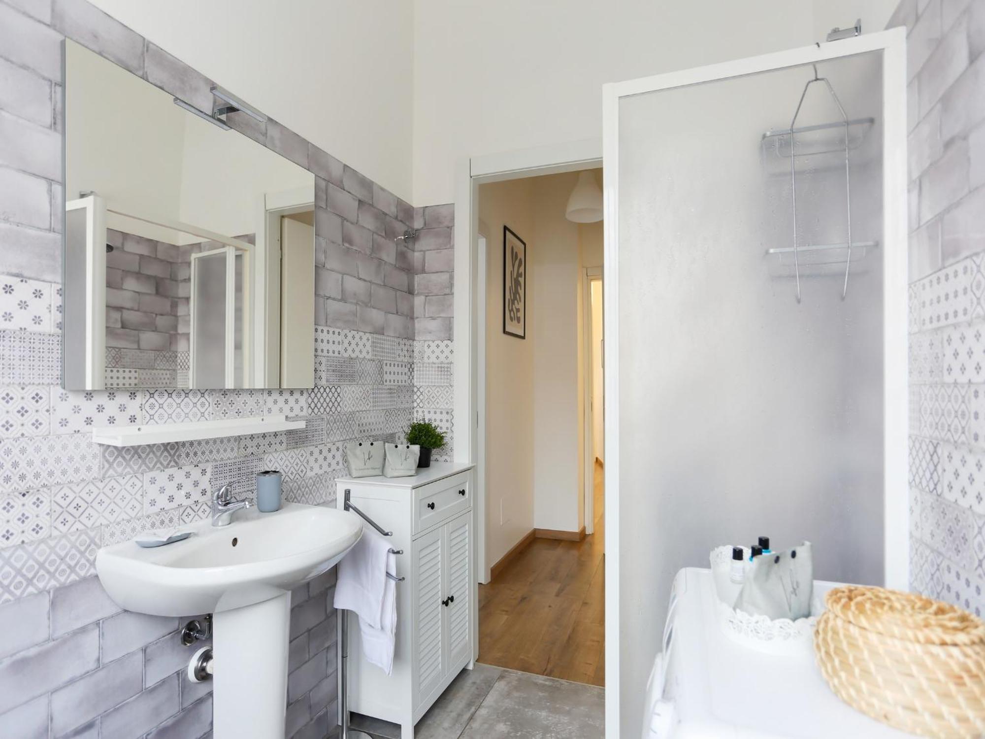 The Best Rent - Cozy Two-Bedroom Apartment Near Colonne S Lorenzo 米兰 外观 照片